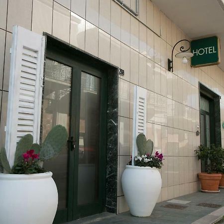 Hotel Bisceglie Exteriér fotografie