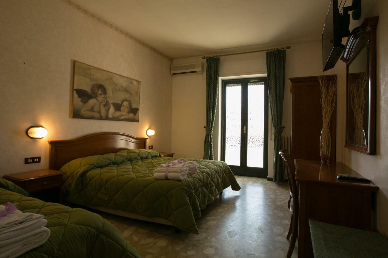 Hotel Bisceglie Exteriér fotografie